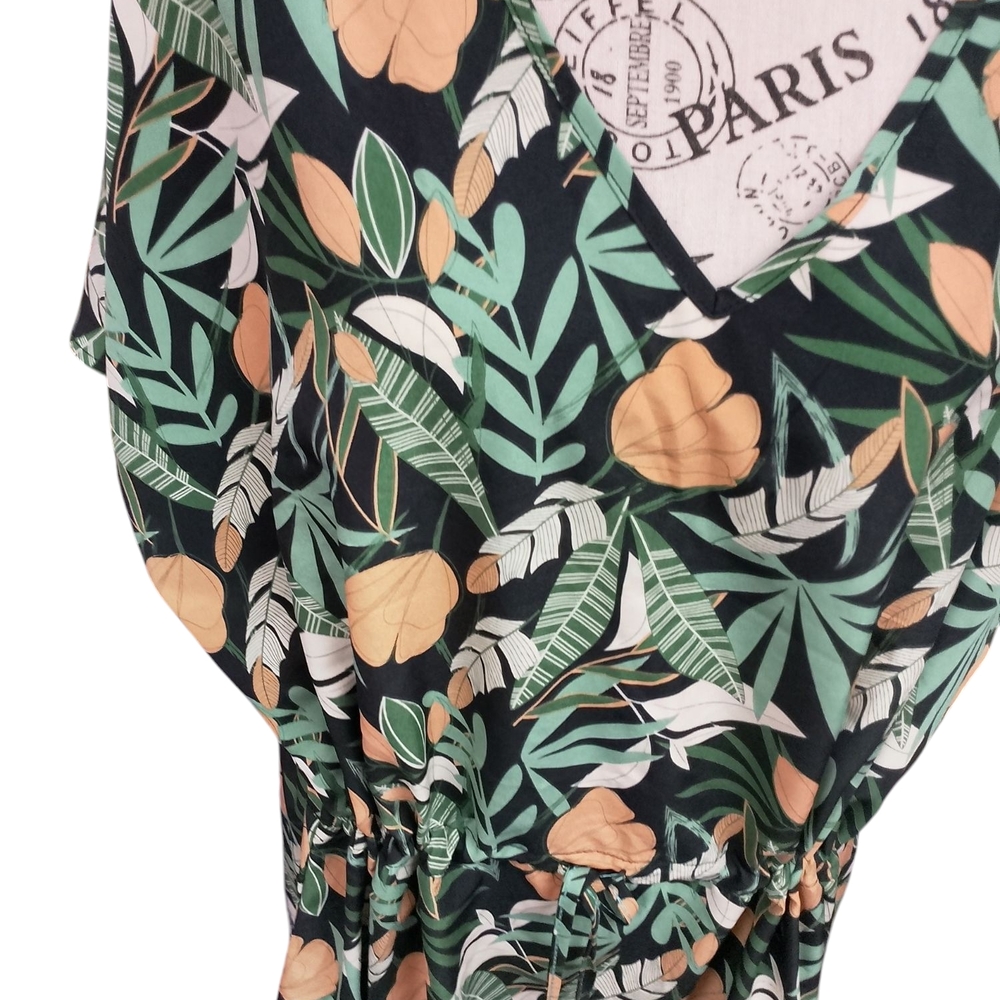 Green Dolman Sleeve Wrap Sundress for Resort Wear - Picture 2 of 4